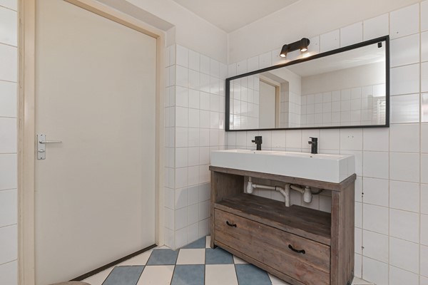 Medium property photo - Troelstrakade 23A, 2531 AA Den Haag
